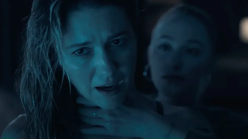 The Hand That Rocks the Cradle (2025) Parents Guide